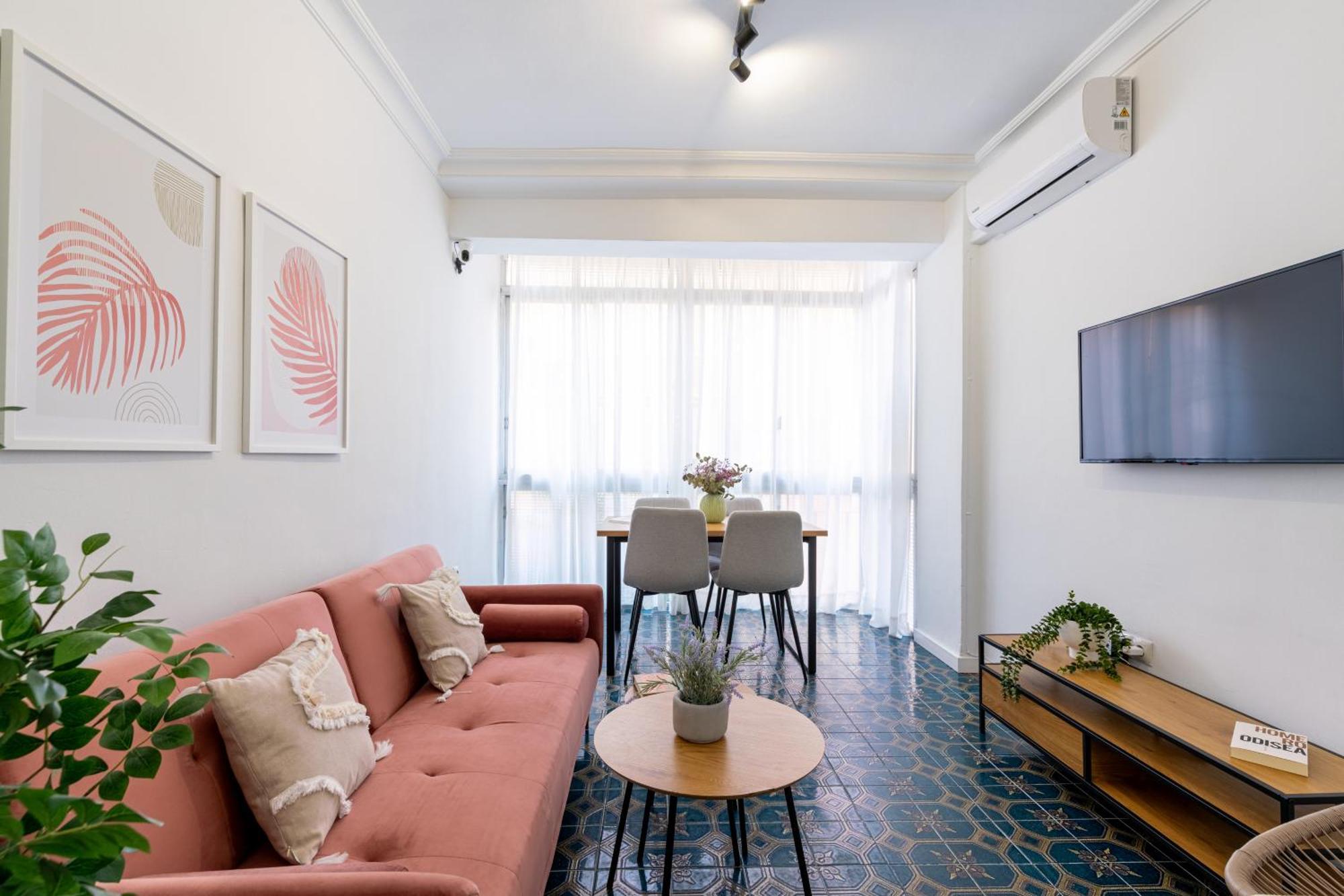 Piso Elegante Y Nuevo De 3 Habitaciones Y 2 Banos Sevilla Exterior foto