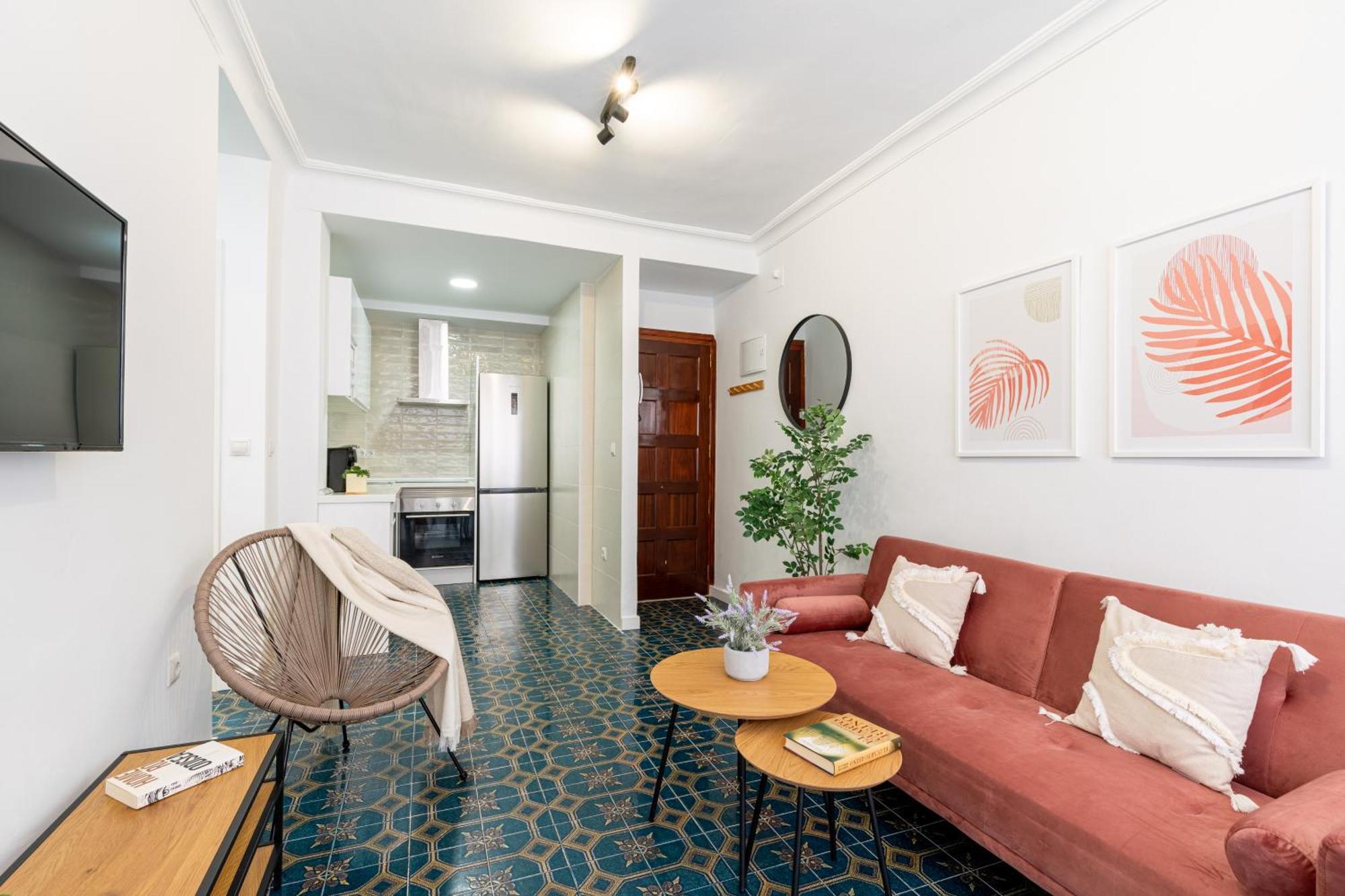 Piso Elegante Y Nuevo De 3 Habitaciones Y 2 Banos Sevilla Exterior foto